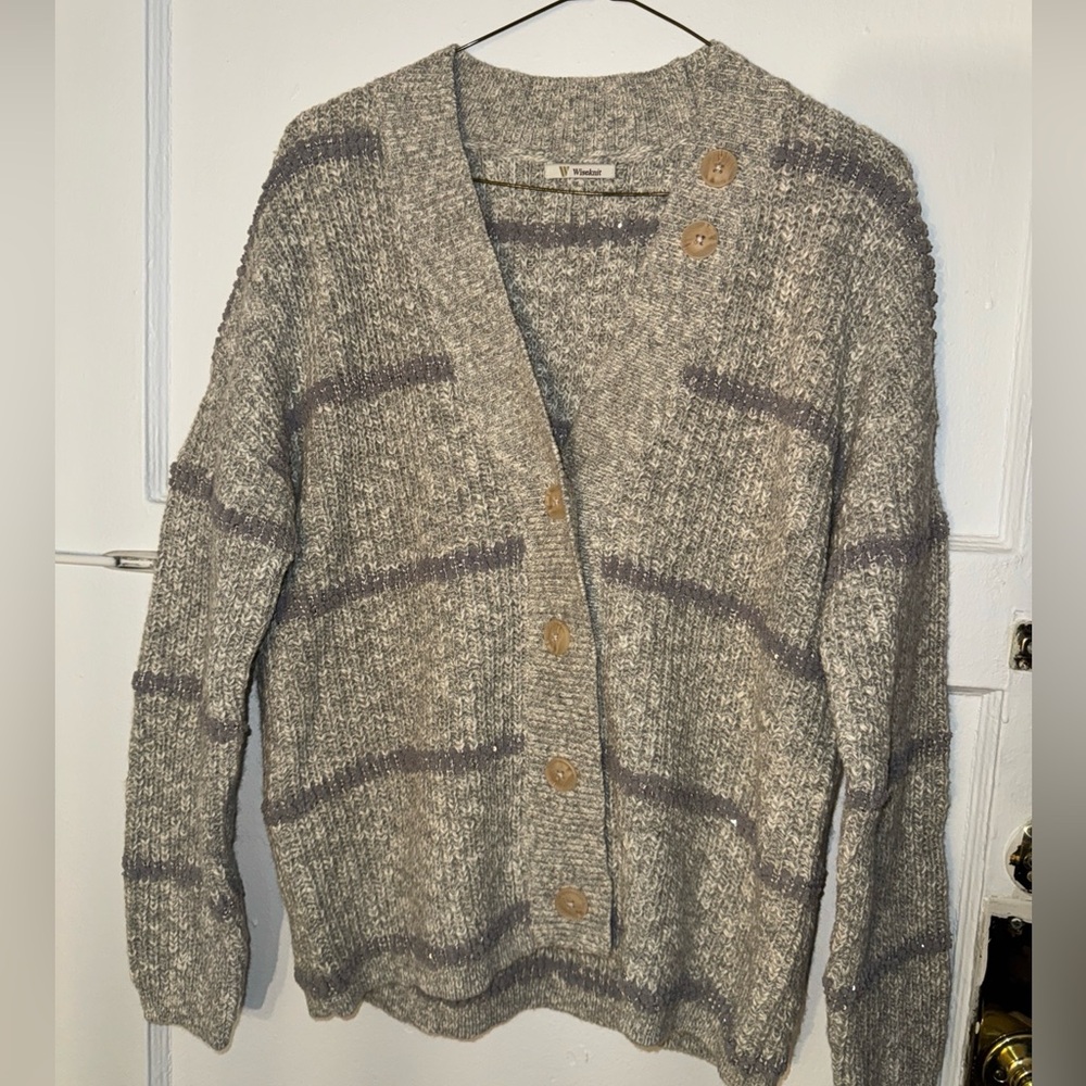 Women’s Wiseknit  Grey    Sweater No Size  Could Be L Or M